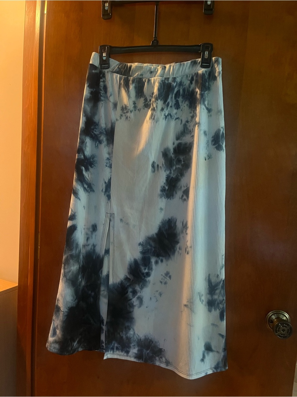 Good Luck Gem Tie-Dye Midi Skirt with Slit.